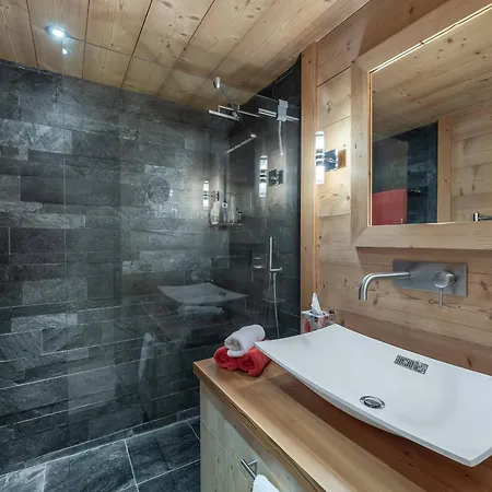 Duplex Chaleureux Au Pied Des Pistes A Megeve, 4 Pers. - Fr-1-569-84 *